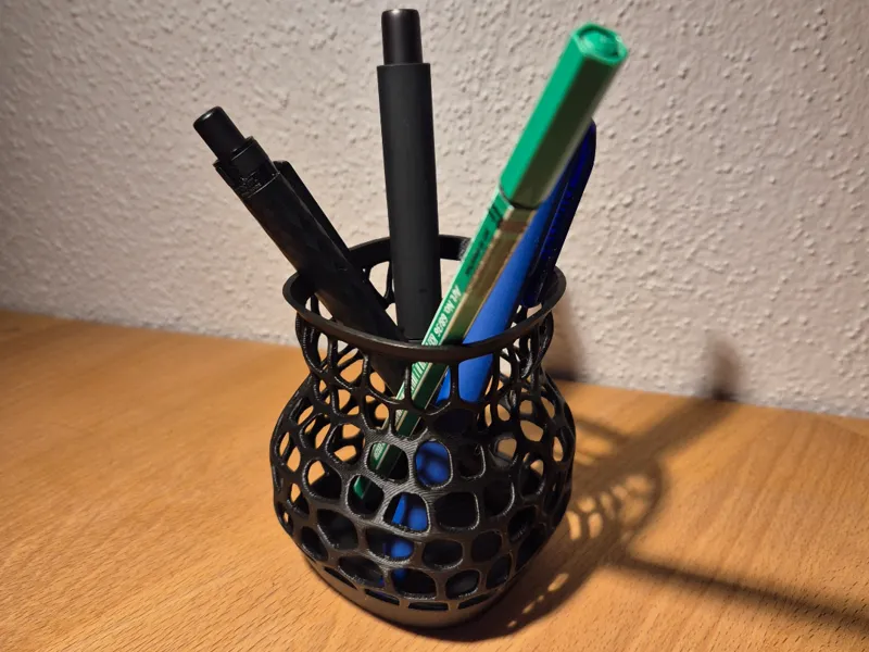 Voronoi Pencil Cup