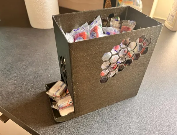 https://makerworld.bblmw.com/makerworld/model/US6eae1fdeeba2be/design/2023-12-28_0757a1ef9b2f.png