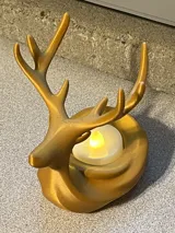 Декоративна фигурка държач за LED свещ с елен