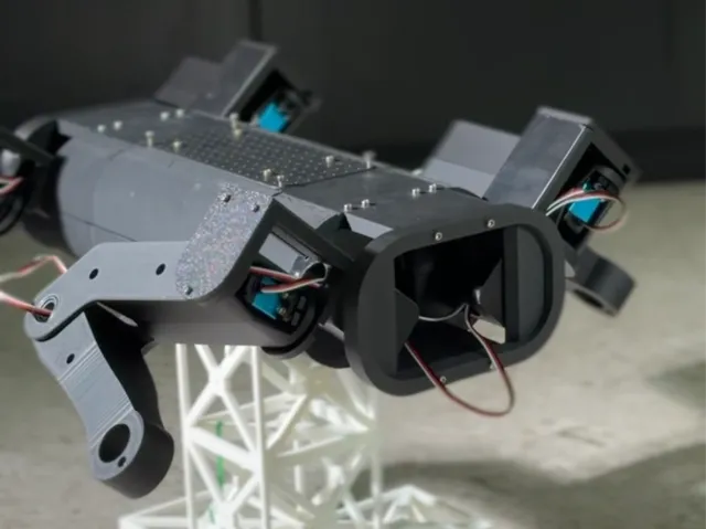 რობოტი ძაღლი Quadruped V02