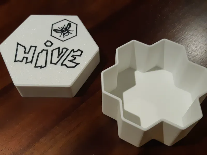 Pocket Hive Box with Cap Graphics