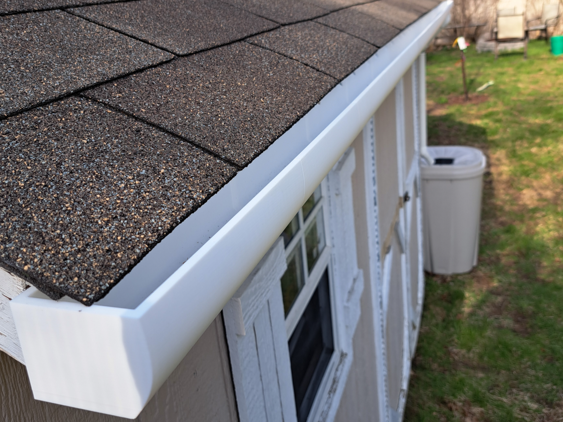 Expandable Shed Gutter System - Low Profile