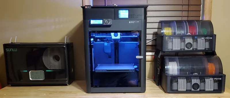 P1S RISER WITH X-TOUCH SCREEN MOUNT