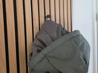 Kleiderharken für Akustikpaneele 