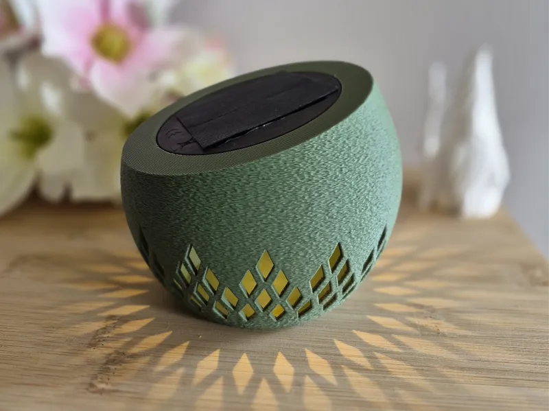 Modern Diamond Lattice Solar Lantern