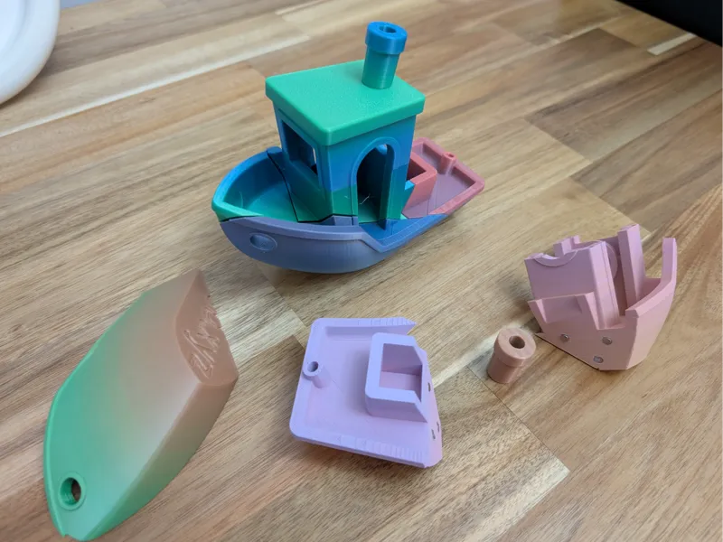 Magnetic Breakable Benchy