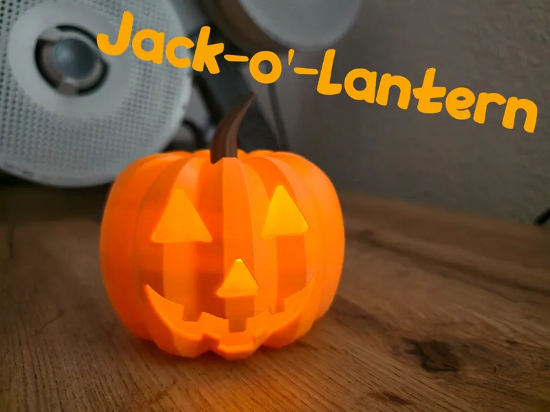 Jack-o'-lantern pumpkin (Halloween)