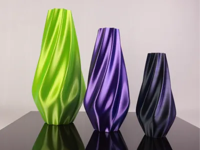 Spring Vase in an elegant silk look
