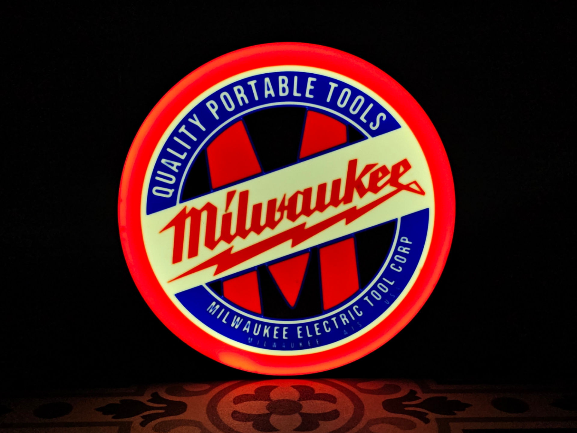 Milwaukee Tools RETRO LED Lightbox Sign