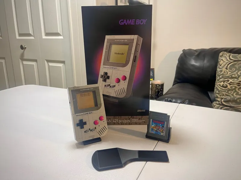 Nintendo Gameboy Display Stand - LEGOSET 72046