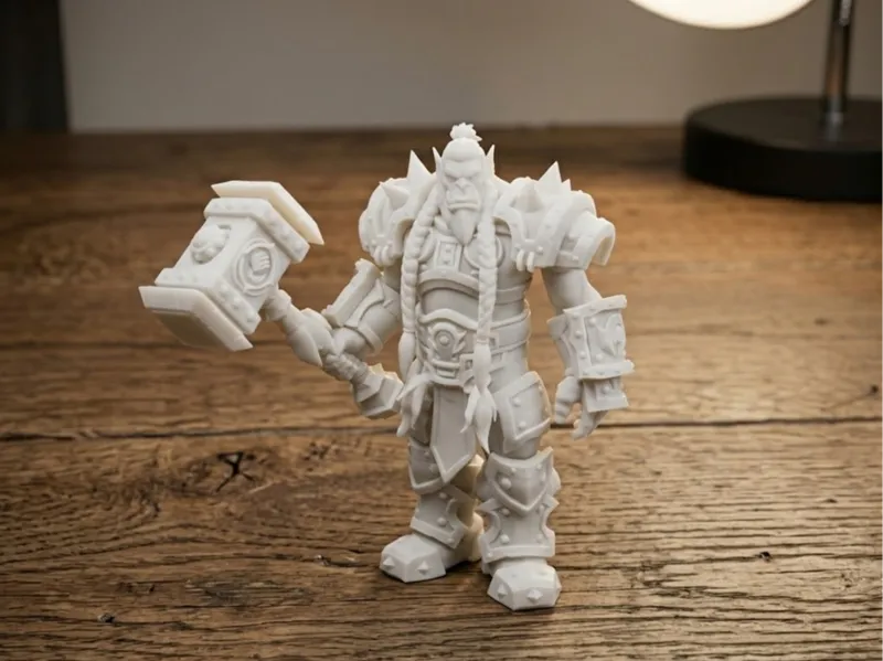 Thrall with doomhammer