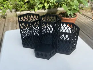 Pen holder