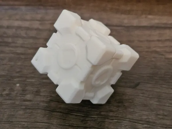 Cube compagnon (Portal)