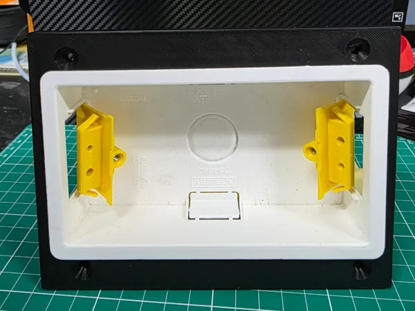 https://makerworld.bblmw.com/makerworld/model/US6effe2c82efa3f/design/2025-09-14_09259e4f795528.jpg
