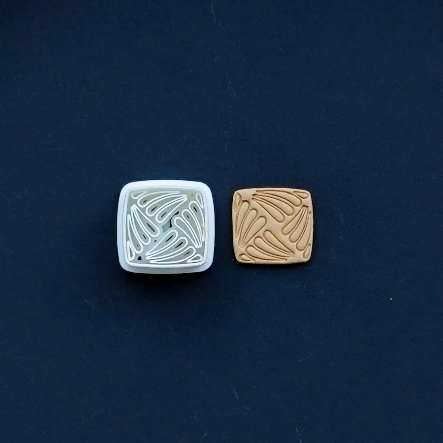 Square Polymer Clay Cutter For Earrings Necklaces view 3