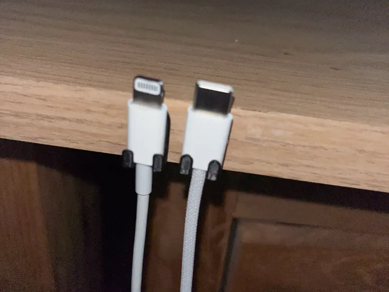 charging cable usb-c and lightning