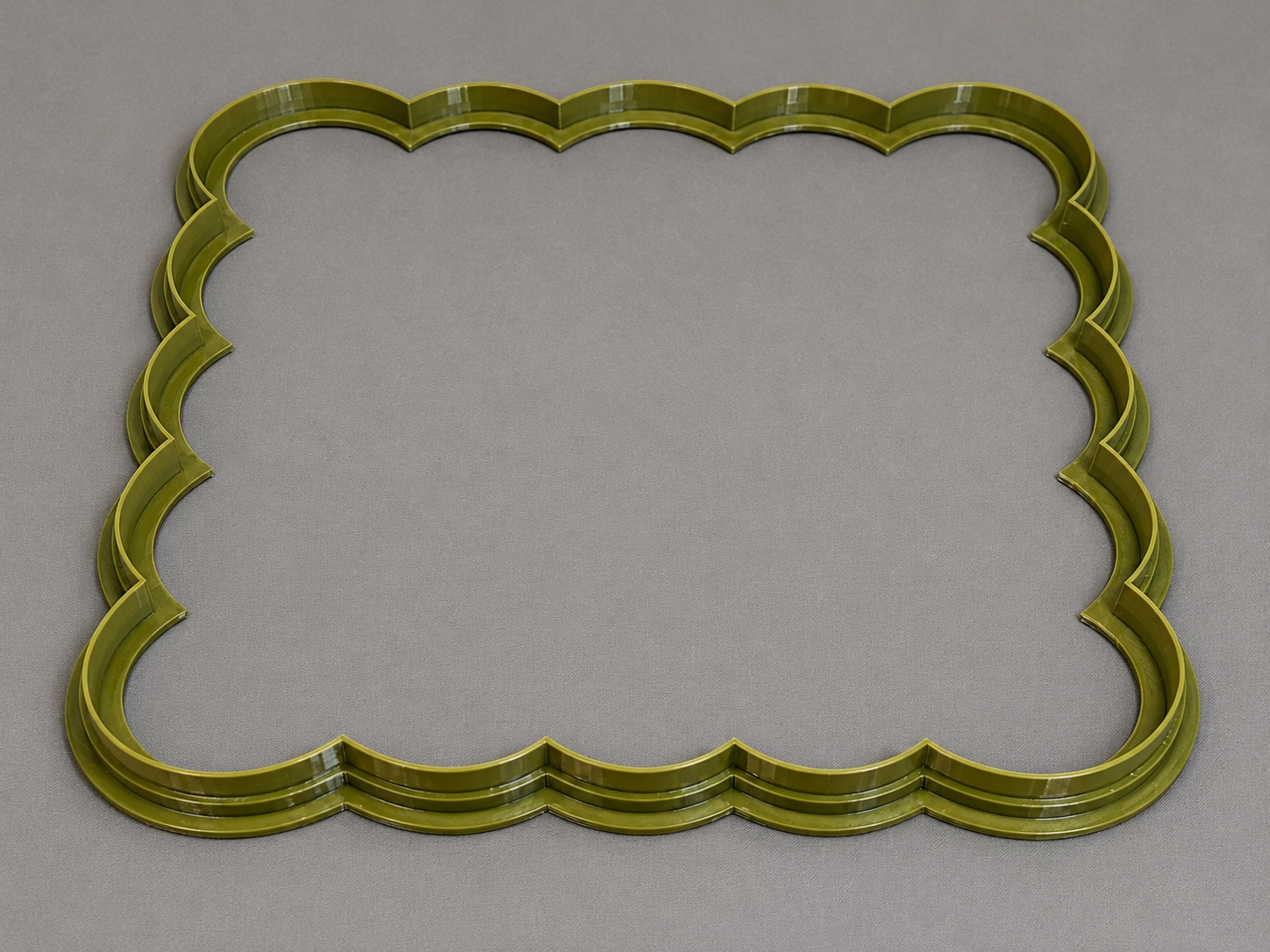 Square scalloped clay cutter