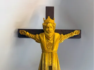 Burger King of Kings - Crucifix w/ wall mount