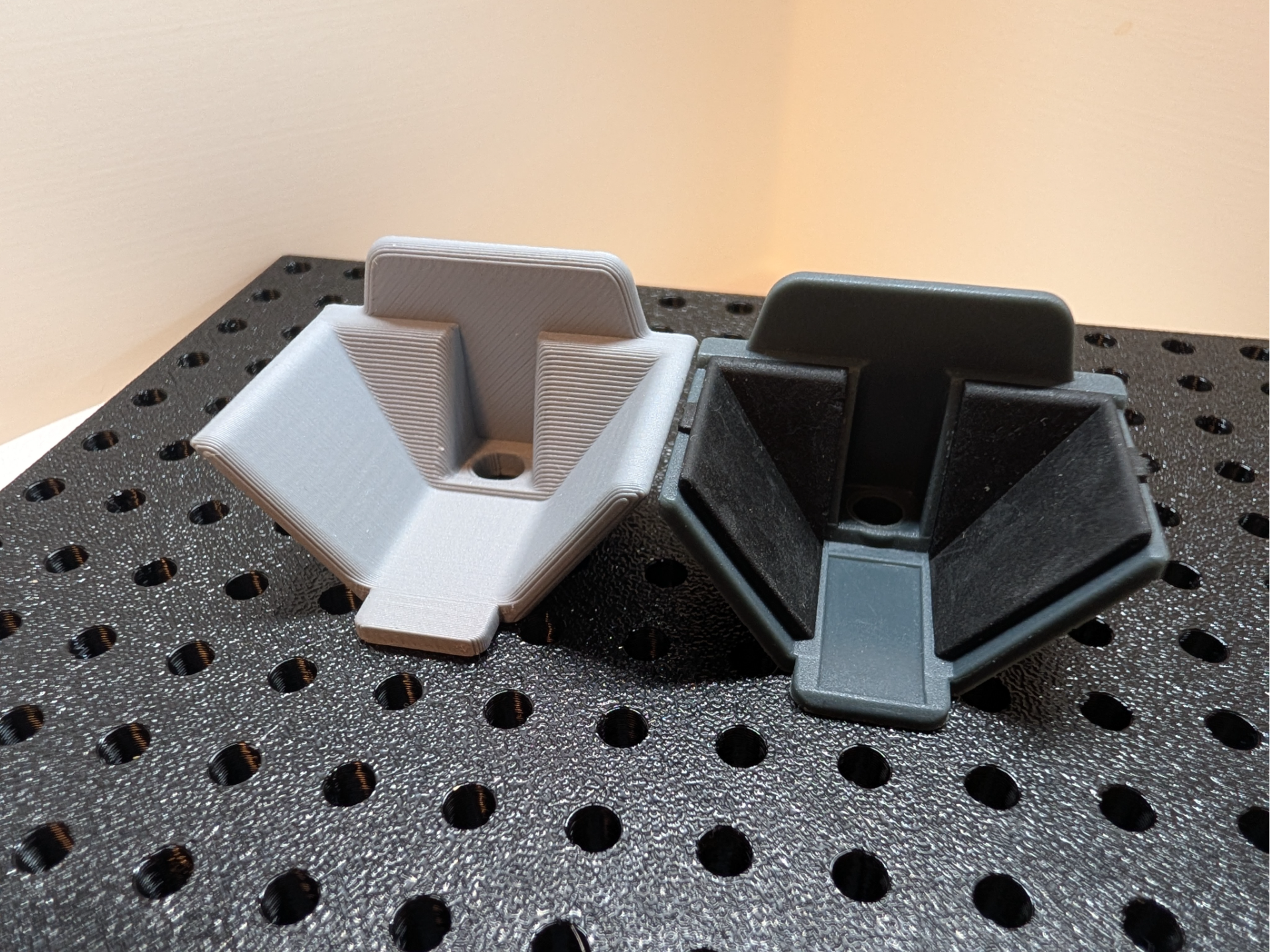 TOOLGRID Handle holder