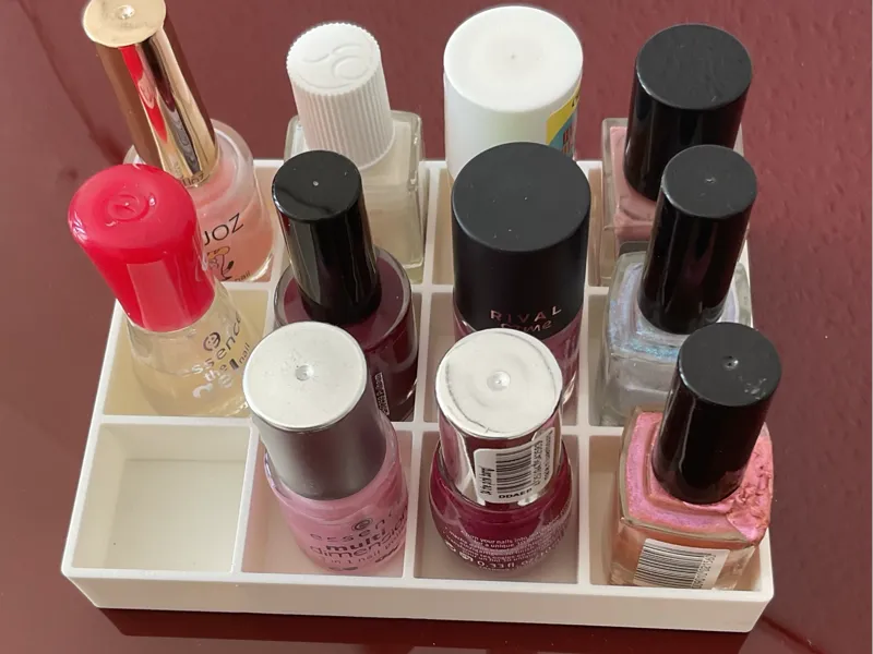 12er Raster Kosmetik Nagellack Lippenstift Box 