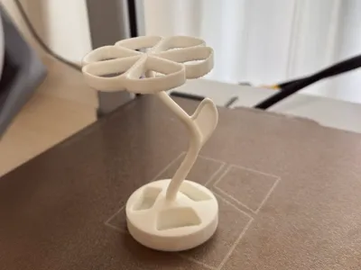 Pen or Toothbrush Stand (Flower Shape)