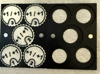Circle +1/+1 counter Holder Slides into deck box