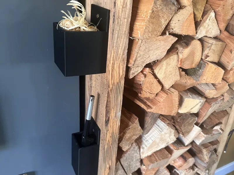 Log Fire - Lighter and Straw Holders