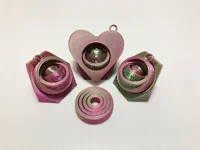 Bague fidget LOVE avec socle d'exposition — photo 3