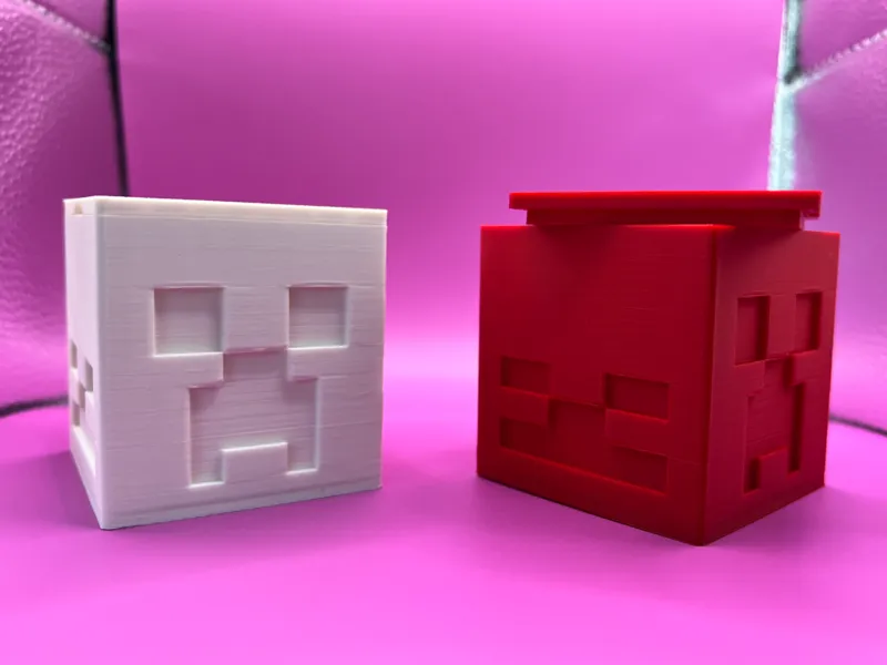Minecraft Storage Box – Pixel Style Container