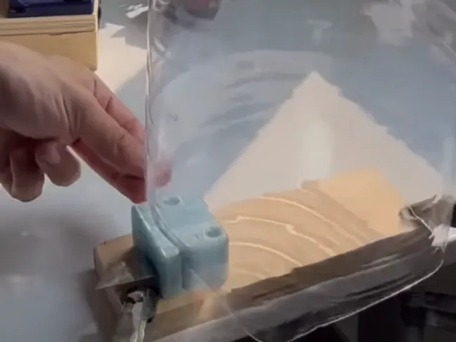 Bottle cutter