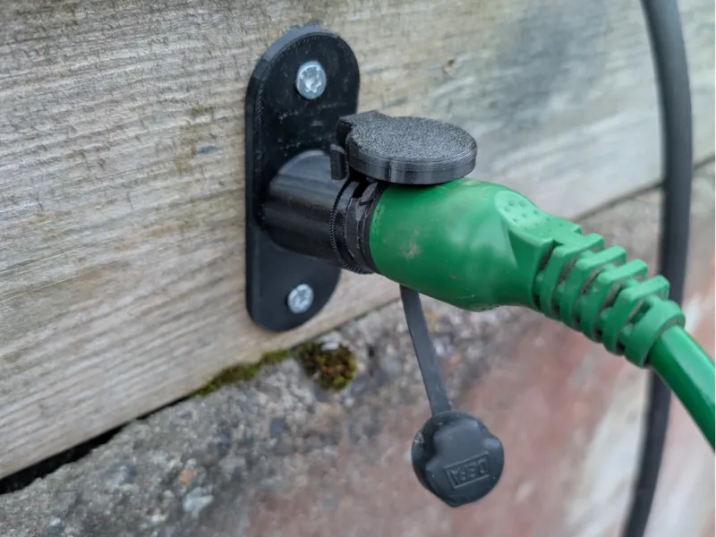 DEFA heater cable plug holder