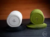 Саксия с ребриста поставка
