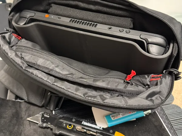 Support Steam Deck pour sac de voyage tomtoc