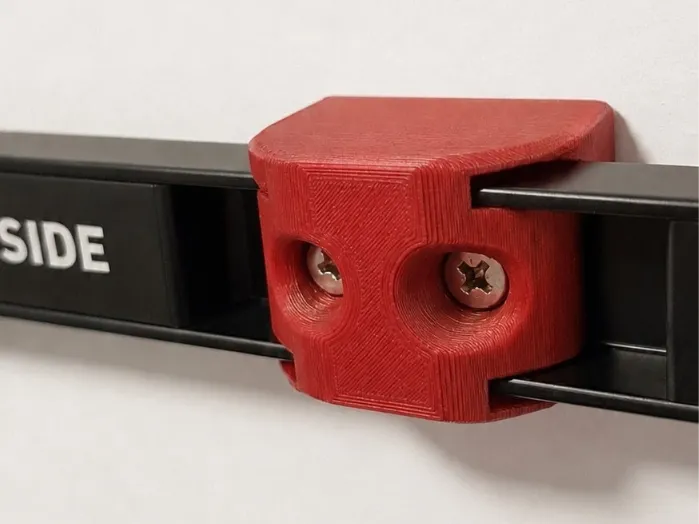 magnetic toolbar connector