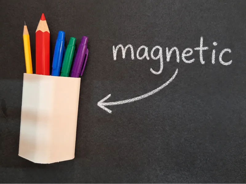 Customizable Magnetic Pen Holder