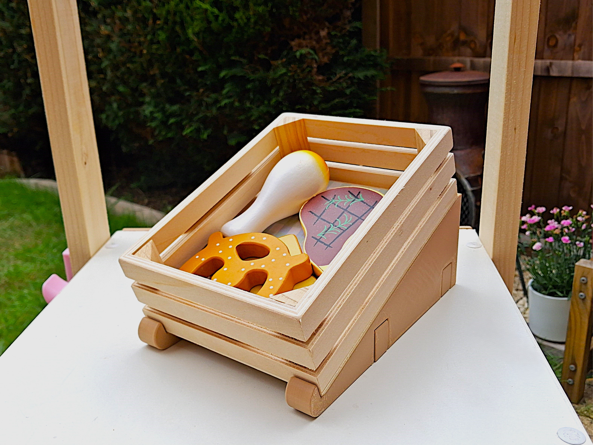 Market Stand Crate Holder