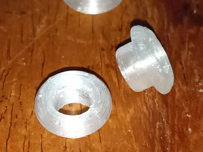 Presta valve adapter for MTB rim w/ Schrader hole