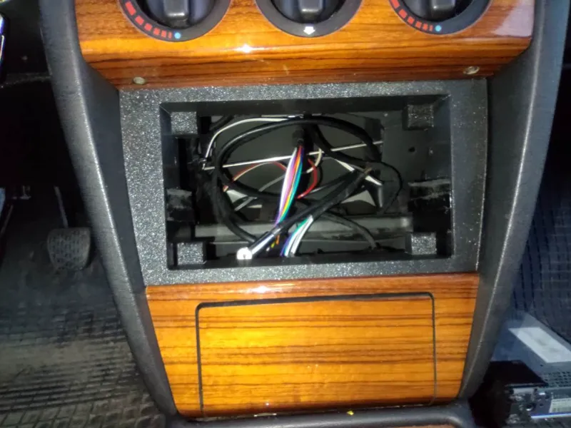 2din frame for Mercedes 190