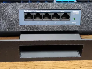 Soporte Rack 10 Switch TP-LINK LS105G