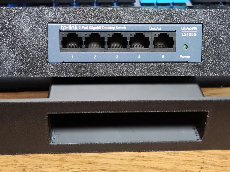 Soporte Rack 10 Switch TP-LINK LS105G