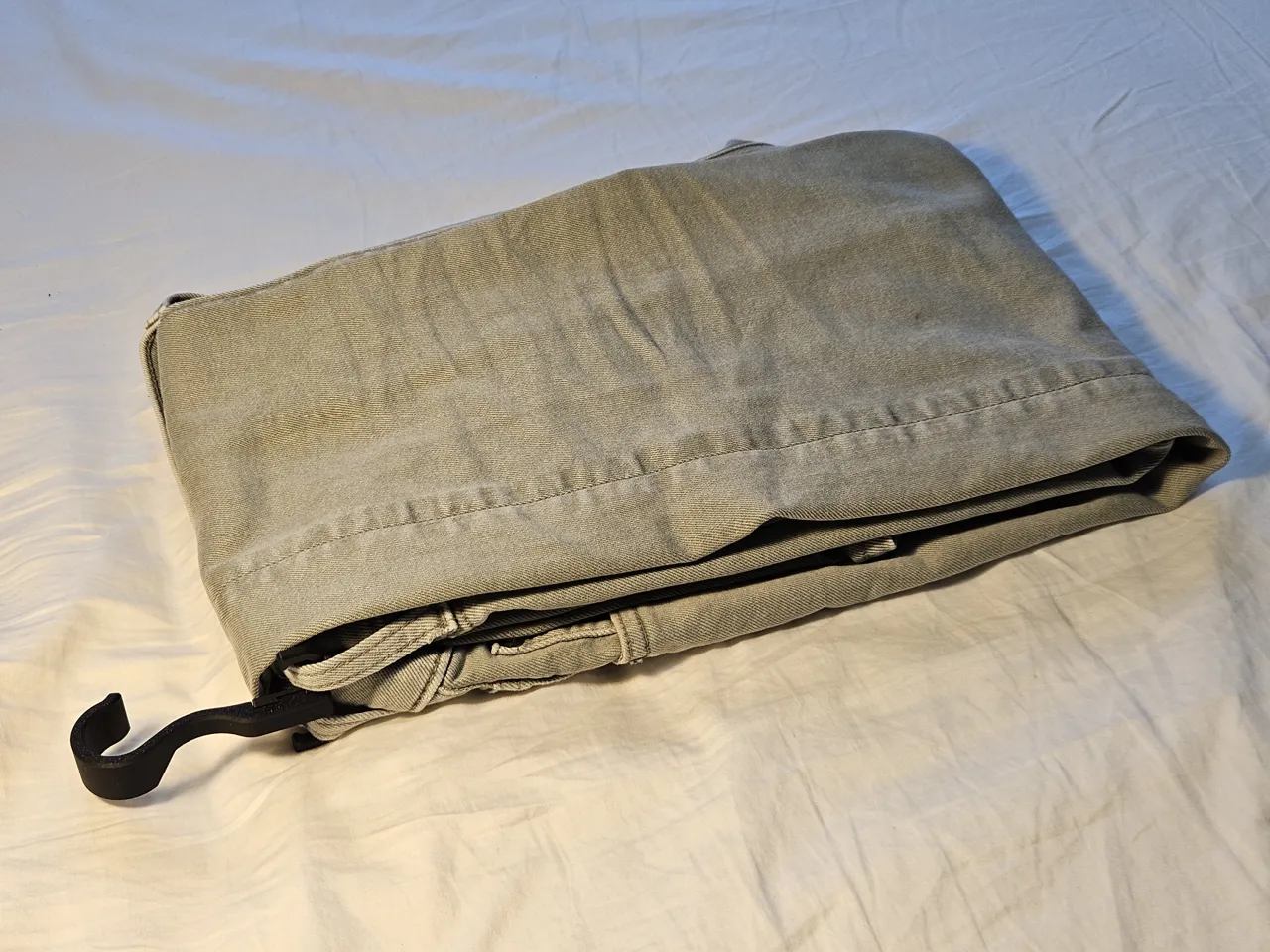 The Jook - Jeans Closet Hanger view 4