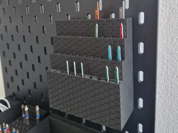https://makerworld.bblmw.com/makerworld/model/US6f6fe9efecf833/design/2025-11-09_00ce45ca625d2.jpg