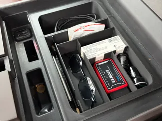 Chevrolet Tahoe(K2UXX) Center Organizer (2015m.y.)