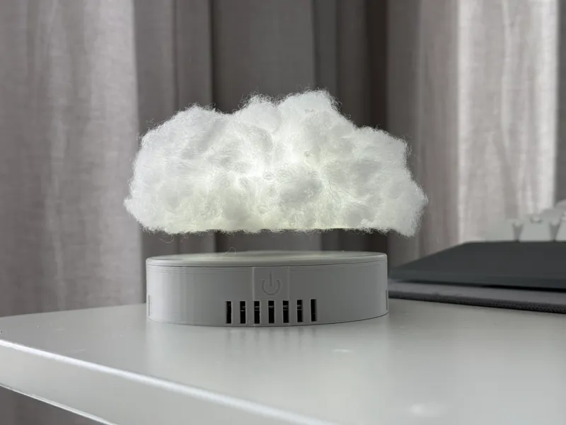Floating Cloud