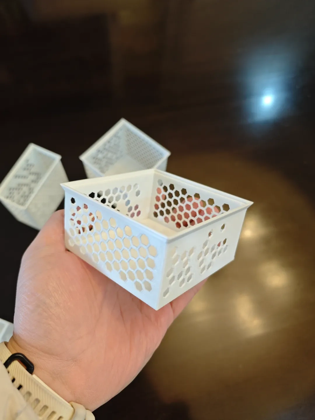 Miniatura 6 do modelo 3D 6款不同尺寸 镂空 叠加 堆叠 收纳盒 省料