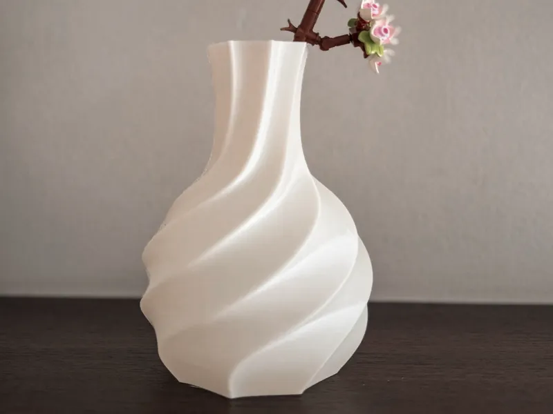 Flow Twist Vase