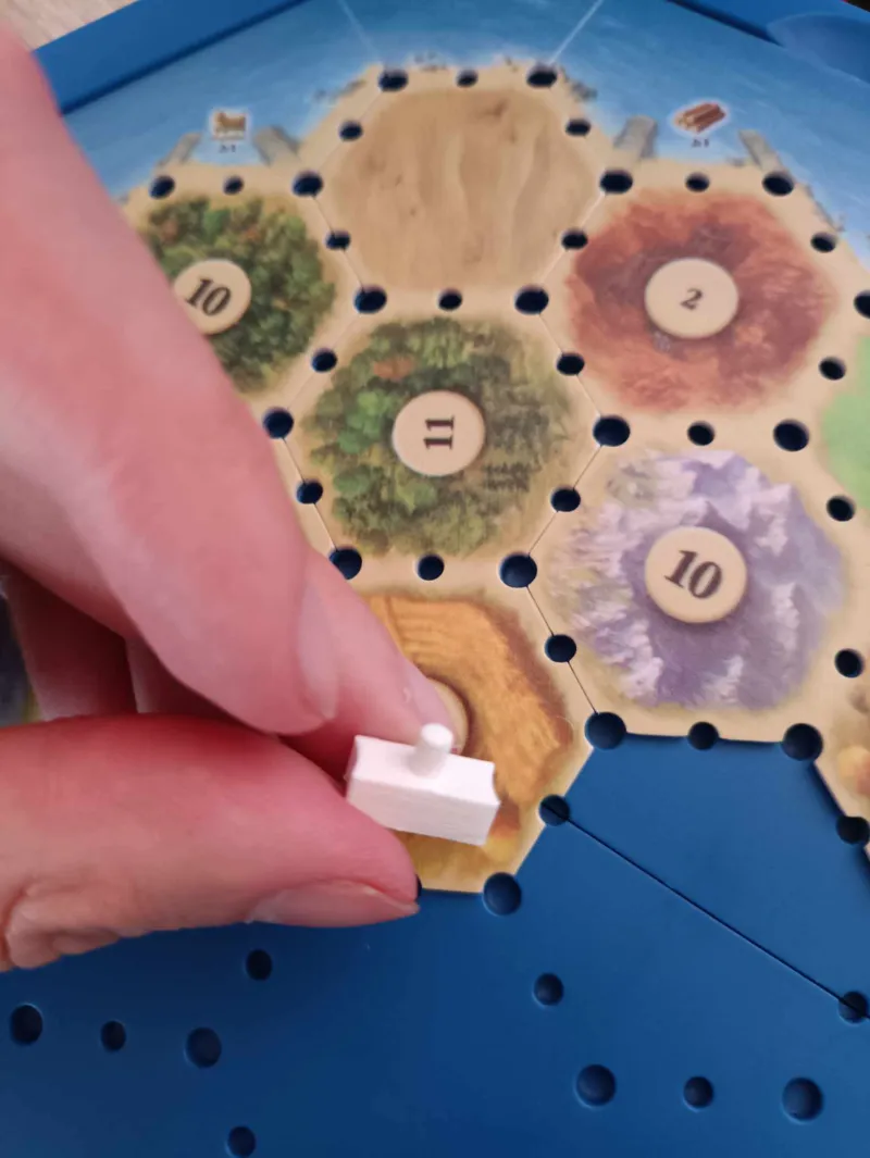 Catan compact - road figure