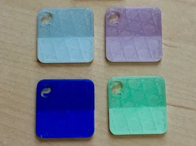 Translucent Half-and-Half Filament Swatch