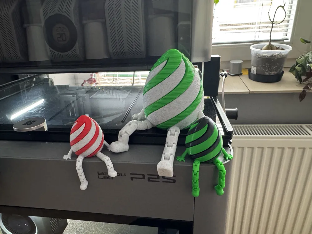 Easter Passthrough-Egg fidget Buddy - Free 3D Print Model - MakerWorld