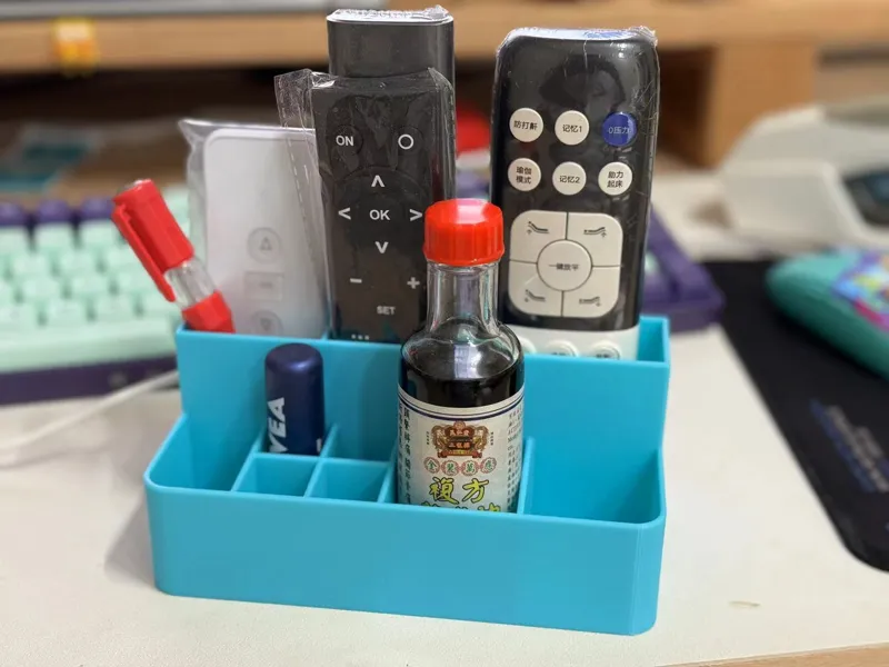 床头物品收纳Bedhead item storage